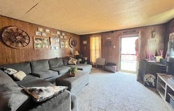 518 N Uhrich Street, Uhrichsville, OH 44683