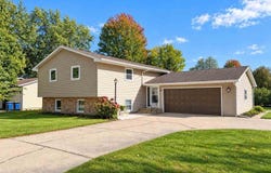 57 Circuit Drive, New Ulm, MN 56073