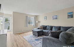 80 Country Lane, Vernon, CT 06066