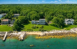39 Chippechaug Trail, Stonington, CT 06378
