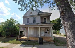 17 N 7th St, Newark, OH 43055