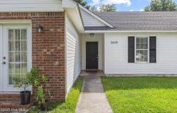 2610 Brookfield Drive, Midway Park, NC 28544