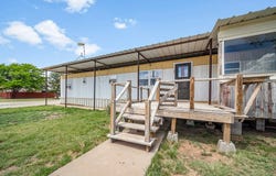 401 E 8th St, Forsan, TX 79733