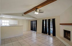 1211 E Hancock Street, Beeville, TX 78102
