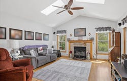 1479 Mackenzie Lane, Elgin, IL 60120