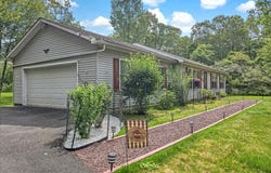 121 Pinoak Drive, Jim Thorpe, PA 18229