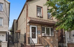 97 Saint Charles St, Newark City, NJ 07105-5034