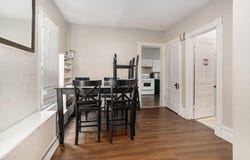1018 Oak Street, Kalamazoo, MI 49008