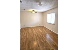 203 S Mitchell Street, San Marcos, TX 78666