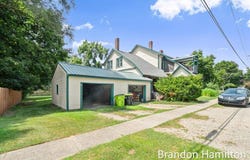 813 E Fairplains Street, Greenville, MI 48838