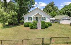 876 Boat Landing Road, Gordon, AL 36343