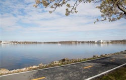 5 Knowlton Court, Bristol, RI 02809