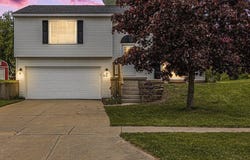 313 Pioneer Trail NE, Cedar Springs, MI 49319