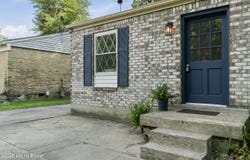 3412 Bonaventure Blvd, Louisville, KY 40219