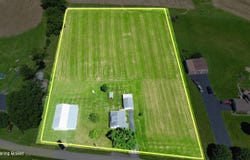 460 Lawrenceburg Loop, Bloomfield, KY 40008