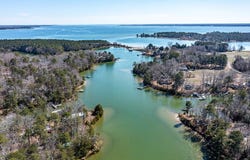 24 Bermuda Road, LANCASTER, VA 22503