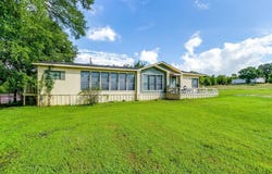 700 Gathings Avenue, Covington, TX 76636