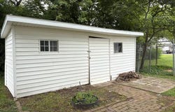 407 W Douglas St, Fairfield, IL 62837