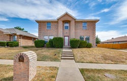 1308 Arbordale Court, Lancaster, TX 75134