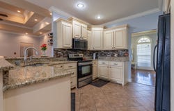 112 AIDAN LN, Muscle Shoals, AL 35661