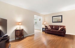 44 Farmingdale Ave, Bloomfield Twp., NJ 07003-5410