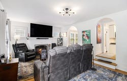 1417 Wall Street, South Bend, IN 46615-1137