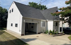29355 Armadale Avenue, Wickliffe, OH 44092