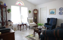 229 Creekview Circle, Mooresville, IN 46158