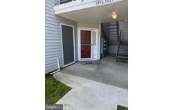 1916 WATERS EDGE DRIVE, TOMS RIVER, NJ 08753