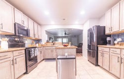 404 Moorhen CV, Leander, TX 78641