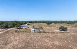 2135 Mule Creek Rd, Harwood, TX 78632