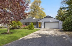 120 Bretton Woods Drive, Cranston, RI 02920