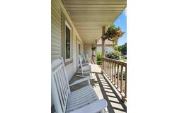 909 Timber Ridge Drive, Oregon, WI 53575