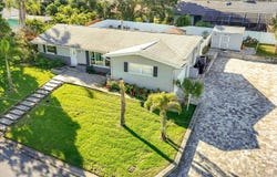 1247 HOLIDAY DRIVE, TARPON SPRINGS, FL 34689