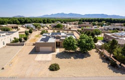 8325 Rancho Vista Loop, La Mesa, NM 88044