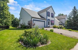 14004 52nd Avenue N, Plymouth, MN 55446