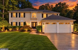 15 RAVENSWOOD Way, SEWELL, NJ 08080