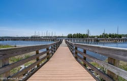 207 S Academy Street, Washington, NC 27889
