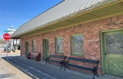 103 E Gallatin Street, Adairville, KY 42202