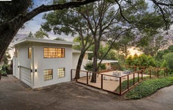 1055 STERLING AVENUE, Berkeley, CA 94708
