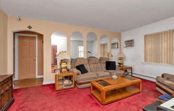 20 Francine Drive N, Massapequa, NY 11758