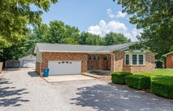 2364 Marine Road, Highland, IL 62249