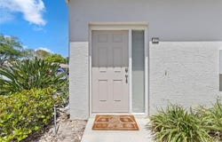 6812 Satinleaf Rd S, NAPLES, FL 34109