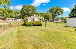 5157 Alliance Road NW, Malvern, OH 44644