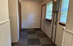 636 Bond AVE, Marshall, MO 65340