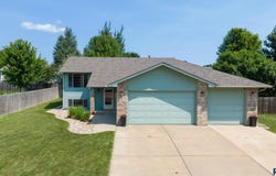 7312 W Strabane St, Sioux Falls, SD 57106