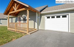 172 Morgan Place, Boone, NC 28607