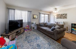 120 Greenwood Trail N, Greenwood, IN 46142