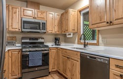 8593 DR PINK DR, Minocqua, WI 54548