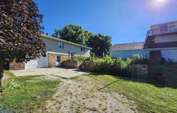 17069 400th Street, Leland, IA 50453